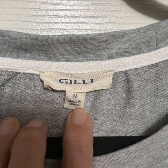 Gilli “The Coziest”Bohemian Lace Long Sleeve Top - Picture 8 of 11